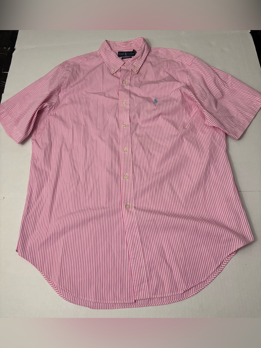 Ralph Lauren Classic Fit Striped Shirt Men’s XL(It has a small stain)